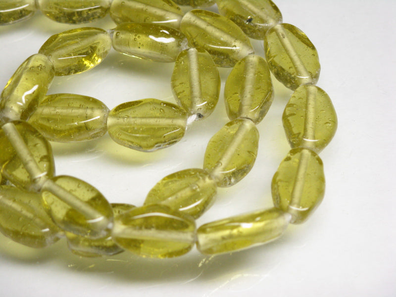 TOKO-BEADS AG042-74N Glass bead (strand) 9.5~10mm AG042-74N 単色ひし形フラットビーズ （連） 9.5~10mm Asian bead & African bead  Handmade,Lampeork,bead,asia,india,ethnic,parts,accessory,beads とんぼ玉,ビーズ,トンボ玉,アジア,インド,エスニック,手作り,パーツ,アクセサリー