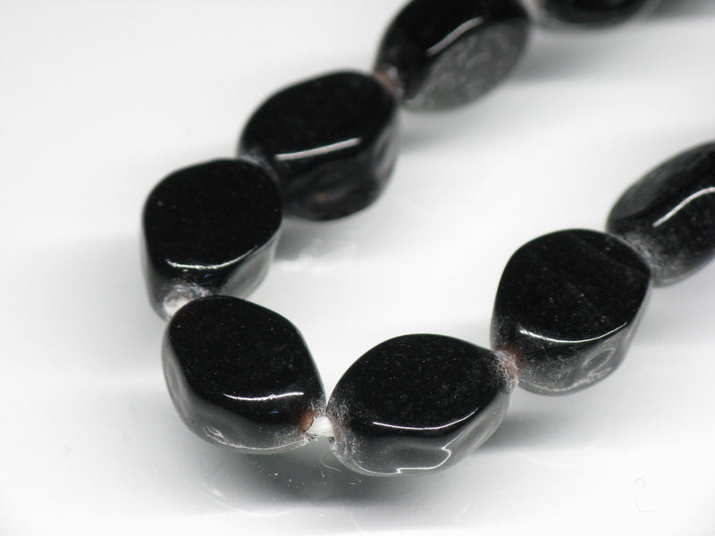 TOKO-BEADS AG042-97N Glass bead (strand) 8mm AG042-97N 単色ひし形フラットビーズ（連） 8mm Asian bead & African bead  Handmade,Lampeork,bead,asia,india,ethnic,parts,accessory,beads とんぼ玉,ビーズ,トンボ玉,アジア,インド,エスニック,手作り,パーツ,アクセサリー