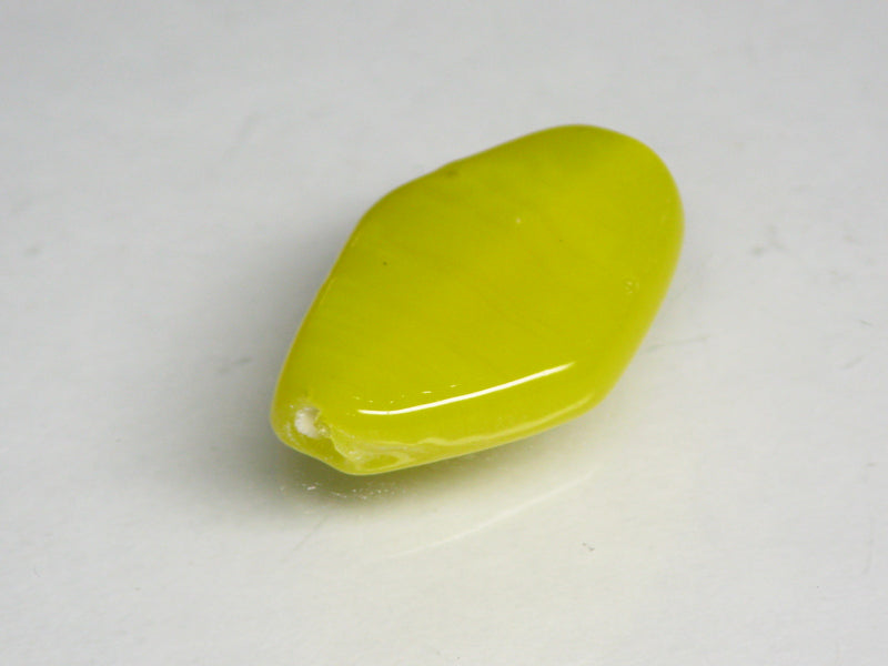 TOKO-BEADS AG042S-15 Glass bead 12~13mm AG042S-15 単色ひし形フラットビーズ L 12~13mm Asian bead & African bead  Handmade,Lampeork,bead,asia,india,ethnic,parts,accessory,beads とんぼ玉,ビーズ,トンボ玉,アジア,インド,エスニック,手作り,パーツ,アクセサリー