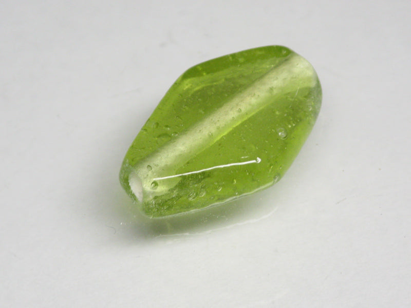 TOKO-BEADS AG042-20S Glass bead 12~13mm AG042-20S 単色ひし形フラットビーズ L 12~13mm Asian bead & African bead  Handmade,Lampeork,bead,asia,india,ethnic,parts,accessory,beads とんぼ玉,ビーズ,トンボ玉,アジア,インド,エスニック,手作り,パーツ,アクセサリー