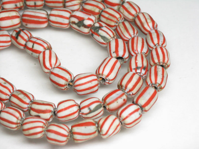 TOKO-BEADS AG047-82N Old Candy Glass bead (strand) 7~8mm AG047-82N オールドキャンディビーズ（連） 7~8mm Asian bead & African bead  Handmade,Lampeork,bead,asia,india,ethnic,parts,accessory,beads とんぼ玉,ビーズ,トンボ玉,アジア,インド,エスニック,手作り,パーツ,アクセサリー