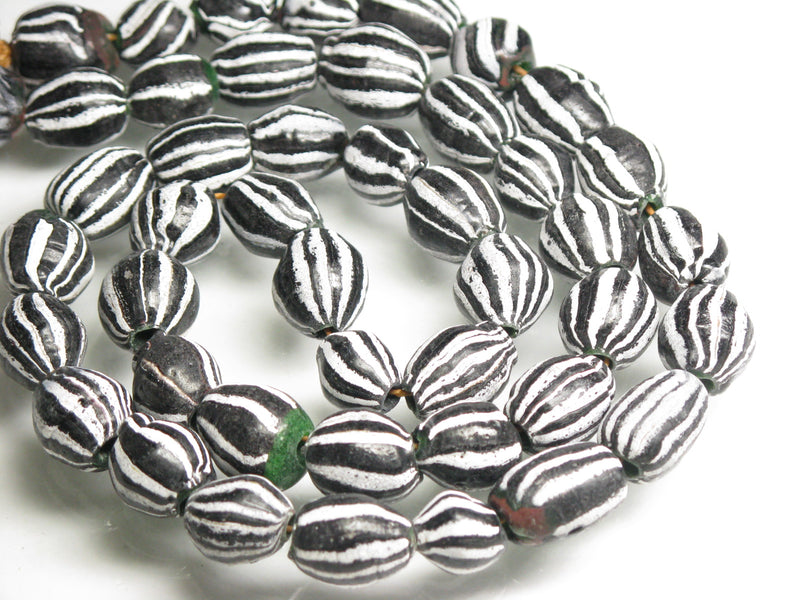 TOKO-BEADS AG047-77N Old Candy Glass bead (strand only) 9~12mm AG047-77N オールドキャンディビーズ（連のみ） 9~12mm Asian bead & African bead  Handmade,Lampeork,bead,asia,india,ethnic,parts,accessory,beads とんぼ玉,ビーズ,トンボ玉,アジア,インド,エスニック,手作り,パーツ,アクセサリー