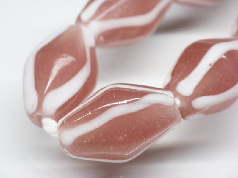 TOKO-BEADS AG052N-03 Glass bead (strand) 12~13mm AG052N-03 柄付ひし形とんぼ玉（連） 12~13mm Asian bead & African bead  Handmade,Lampeork,bead,asia,india,ethnic,parts,accessory,beads とんぼ玉,ビーズ,トンボ玉,アジア,インド,エスニック,手作り,パーツ,アクセサリー