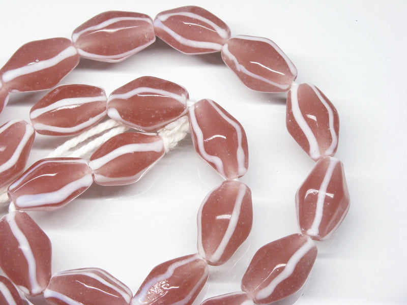 TOKO-BEADS AG052N-03 Glass bead (strand) 12~13mm AG052N-03 柄付ひし形とんぼ玉（連） 12~13mm Asian bead & African bead  Handmade,Lampeork,bead,asia,india,ethnic,parts,accessory,beads とんぼ玉,ビーズ,トンボ玉,アジア,インド,エスニック,手作り,パーツ,アクセサリー