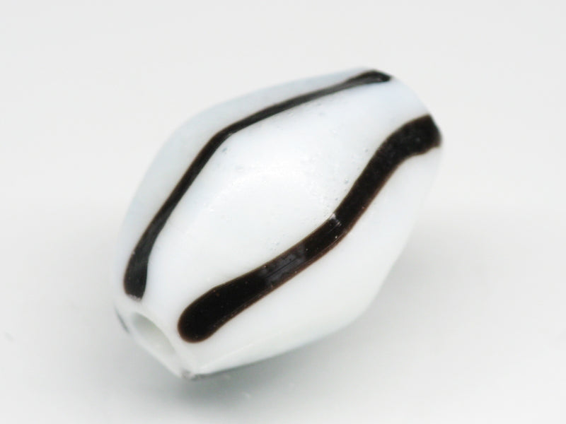 TOKO-BEADS AG052S-01 Glass bead 12~13mm AG052S-01 柄付ひし形とんぼ玉 12~13mm Asian bead & African bead  Handmade,Lampeork,bead,asia,india,ethnic,parts,accessory,beads とんぼ玉,ビーズ,トンボ玉,アジア,インド,エスニック,手作り,パーツ,アクセサリー