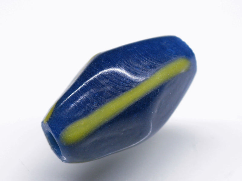 TOKO-BEADS AG052S-04 Glass bead 12~13mm AG052S-04 柄付ひし形とんぼ玉 12~13mm Asian bead & African bead  Handmade,Lampeork,bead,asia,india,ethnic,parts,accessory,beads とんぼ玉,ビーズ,トンボ玉,アジア,インド,エスニック,手作り,パーツ,アクセサリー