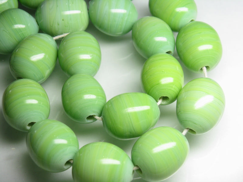 TOKO-BEADS AG067-09N Glass bead (strand) 15~17mm AG067-09N ガラスビーズ（連） 15~17mm Asian bead & African bead  Handmade,Lampeork,bead,asia,india,ethnic,parts,accessory,beads とんぼ玉,ビーズ,トンボ玉,アジア,インド,エスニック,手作り,パーツ,アクセサリー