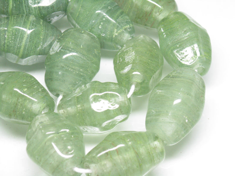 TOKO-BEADS AG067N-68 Glass bead (strand) 16~18mm AG067N-68 大型ひし形とんぼ玉（連） 16~18mm Asian bead & African bead  Handmade,Lampeork,bead,asia,india,ethnic,parts,accessory,beads とんぼ玉,ビーズ,トンボ玉,アジア,インド,エスニック,手作り,パーツ,アクセサリー