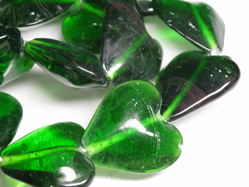 TOKO-BEADS AG074-71N Heart shaped flat glass bead (strand) 33~35mm AG074-71N ハート型フラットビーズ（連） 33~35mm Asian bead & African bead  Handmade,Lampeork,bead,asia,india,ethnic,parts,accessory,beads とんぼ玉,ビーズ,トンボ玉,アジア,インド,エスニック,手作り,パーツ,アクセサリー