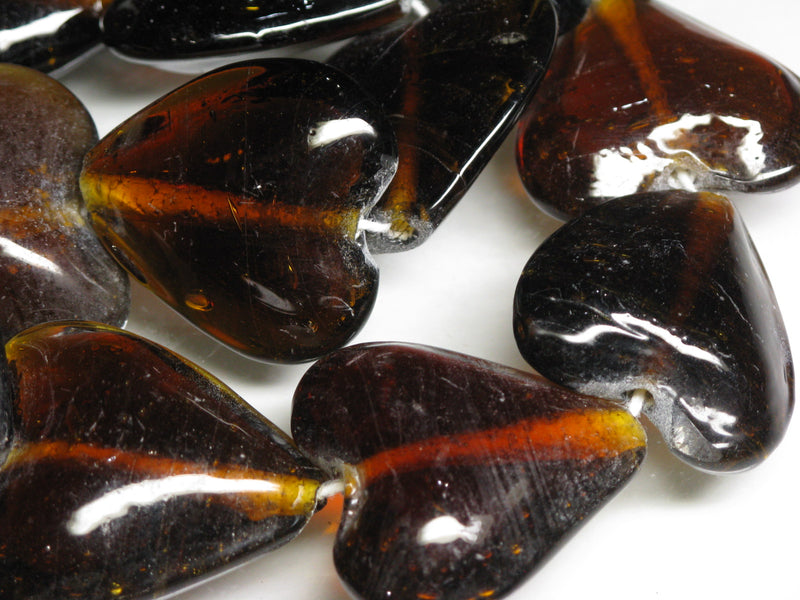 TOKO-BEADS AG074-73N Heart shaped flat glass bead (strand) 32~34mm AG074-73N ハート型フラットビーズ（連） 32~34mm Asian bead & African bead  Handmade,Lampeork,bead,asia,india,ethnic,parts,accessory,beads とんぼ玉,ビーズ,トンボ玉,アジア,インド,エスニック,手作り,パーツ,アクセサリー