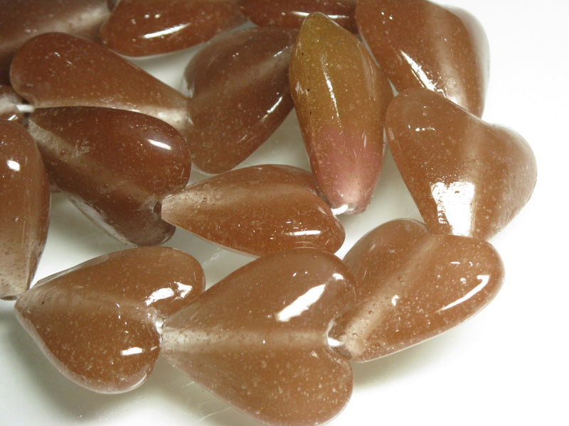 TOKO-BEADS AG074-65N Heart shaped flat glass bead (strand) 30~31mm AG074-65N ハート型フラットビーズ（連） 30~31mm Asian bead & African bead  Handmade,Lampeork,bead,asia,india,ethnic,parts,accessory,beads とんぼ玉,ビーズ,トンボ玉,アジア,インド,エスニック,手作り,パーツ,アクセサリー