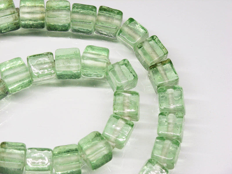 TOKO-BEADS AG077-03N Cubic glass bead (Strand) 8~9mm AG077-03N 単色ガラスキューブ（連） 8~9mm Asian bead & African bead  Handmade,Lampeork,bead,asia,india,ethnic,parts,accessory,beads とんぼ玉,ビーズ,トンボ玉,アジア,インド,エスニック,手作り,パーツ,アクセサリー