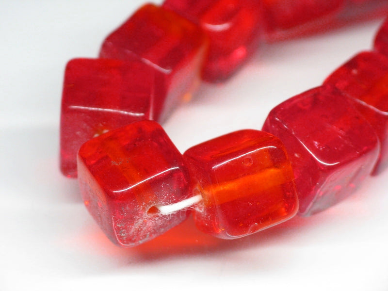 TOKO-BEADS AG077-07N Cubic glass bead (Strand) 8~9mm AG077-07N 単色ガラスキューブ（連） 8~9mm Asian bead & African bead  Handmade,Lampeork,bead,asia,india,ethnic,parts,accessory,beads とんぼ玉,ビーズ,トンボ玉,アジア,インド,エスニック,手作り,パーツ,アクセサリー