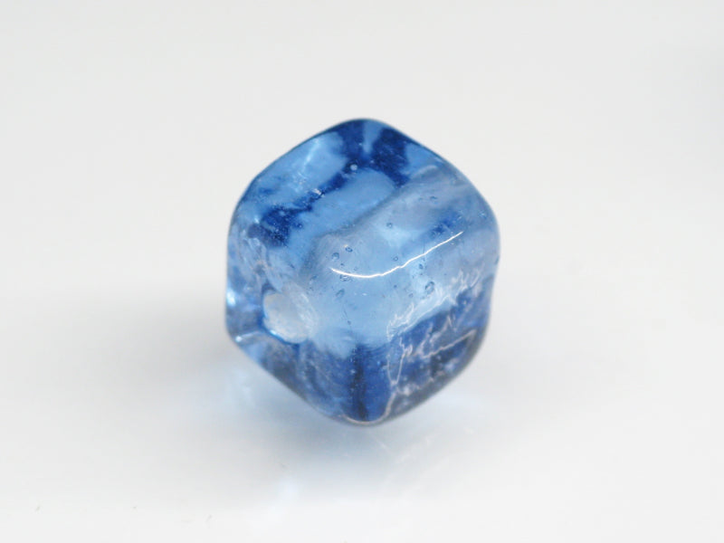 TOKO-BEADS AG077-01S Cubic glass bead 8~9mm AG077-01S 単色ガラスキューブ 8~9mm Asian bead & African bead  Handmade,Lampeork,bead,asia,india,ethnic,parts,accessory,beads とんぼ玉,ビーズ,トンボ玉,アジア,インド,エスニック,手作り,パーツ,アクセサリー