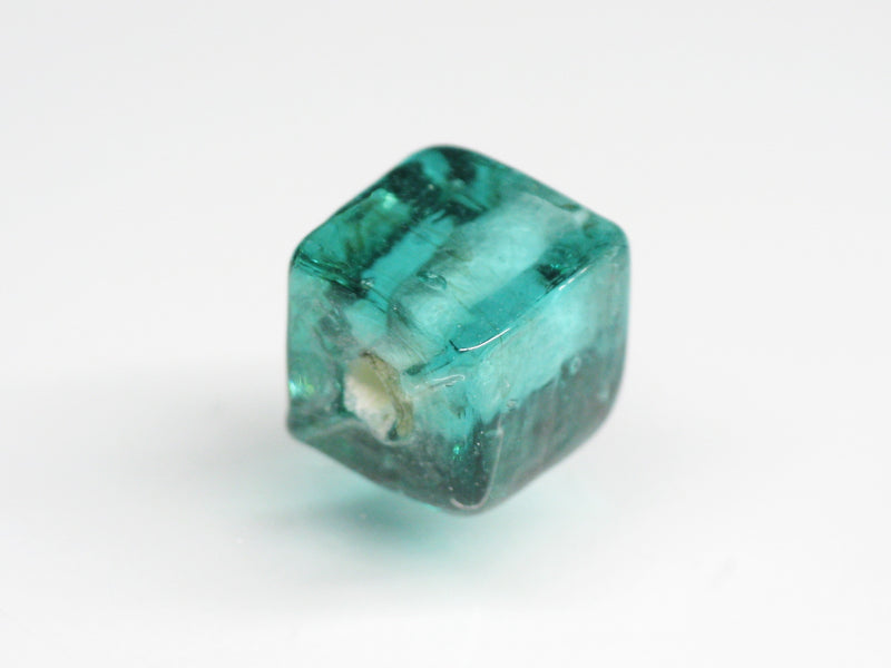 TOKO-BEADS AG077-05S Cubic glass bead 8~9mm AG077-05S 単色ガラスキューブ 8~9mm Asian bead & African bead  Handmade,Lampeork,bead,asia,india,ethnic,parts,accessory,beads とんぼ玉,ビーズ,トンボ玉,アジア,インド,エスニック,手作り,パーツ,アクセサリー