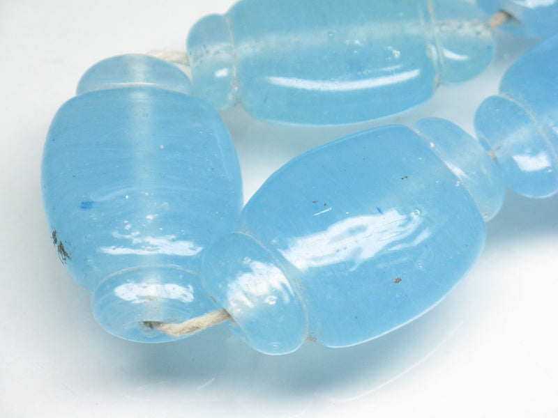 TOKO-BEADS AG078-01N Glass bead (strand) 19~20mm AG078-01N オーバルビーズ（連） 19~20mm Asian bead & African bead  Handmade,Lampeork,bead,asia,india,ethnic,parts,accessory,beads とんぼ玉,ビーズ,トンボ玉,アジア,インド,エスニック,手作り,パーツ,アクセサリー