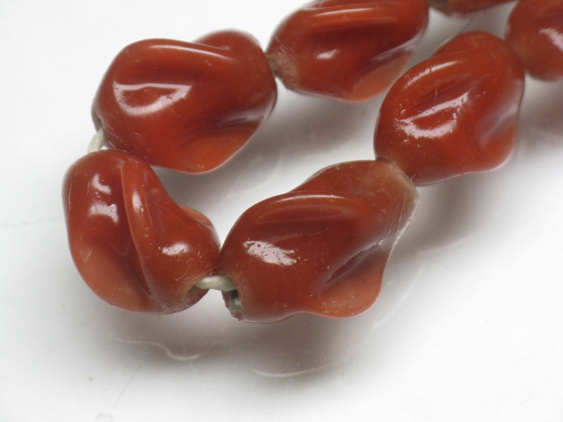 TOKO-BEADS AG087-20N Glass bead (strand) 11~13mm AG087-20N トゥイストビーズ（連） 11~13mm Asian bead & African bead  Handmade,Lampeork,bead,asia,india,ethnic,parts,accessory,beads とんぼ玉,ビーズ,トンボ玉,アジア,インド,エスニック,手作り,パーツ,アクセサリー