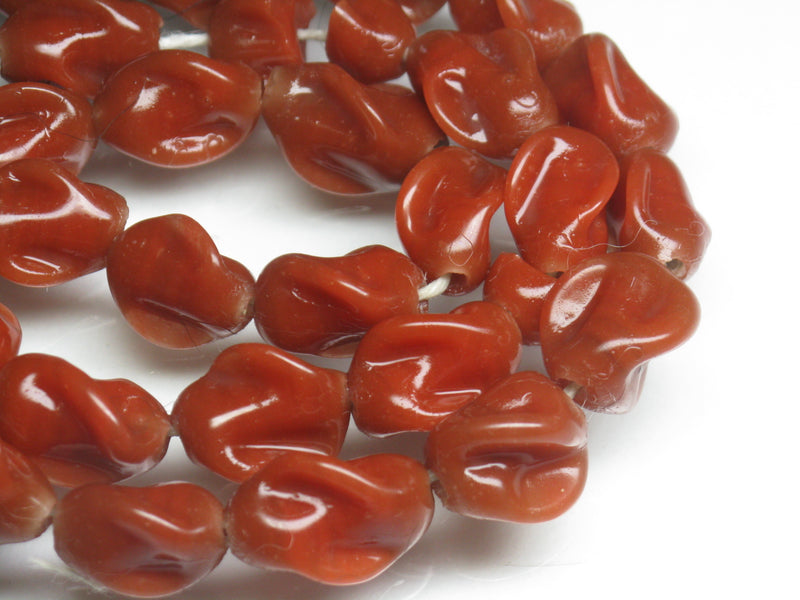 TOKO-BEADS AG087-20N Glass bead (strand) 11~13mm AG087-20N トゥイストビーズ（連） 11~13mm Asian bead & African bead  Handmade,Lampeork,bead,asia,india,ethnic,parts,accessory,beads とんぼ玉,ビーズ,トンボ玉,アジア,インド,エスニック,手作り,パーツ,アクセサリー