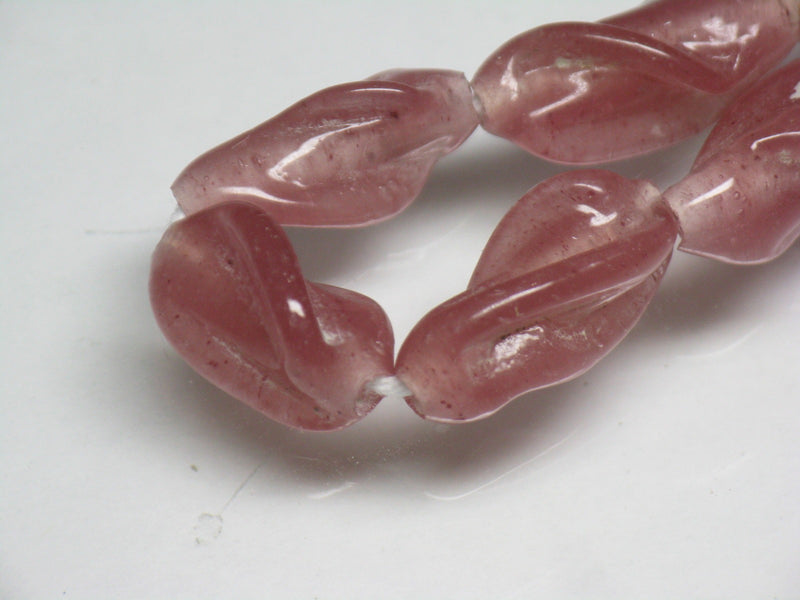 TOKO-BEADS AG087-36N Glass bead (strand) 7~8mm AG087-36N トゥイストビーズ（連） 7~8mm Asian bead & African bead  Handmade,Lampeork,bead,asia,india,ethnic,parts,accessory,beads とんぼ玉,ビーズ,トンボ玉,アジア,インド,エスニック,手作り,パーツ,アクセサリー