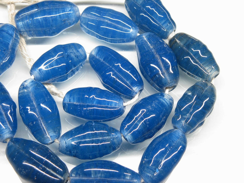 TOKO-BEADS AG099-03N Glass bead(Strand) 13~14mm AG099-03N 大型ナツメ型ビーズ（連） 13~14mm Asian bead & African bead  Handmade,Lampeork,bead,asia,india,ethnic,parts,accessory,beads とんぼ玉,ビーズ,トンボ玉,アジア,インド,エスニック,手作り,パーツ,アクセサリー