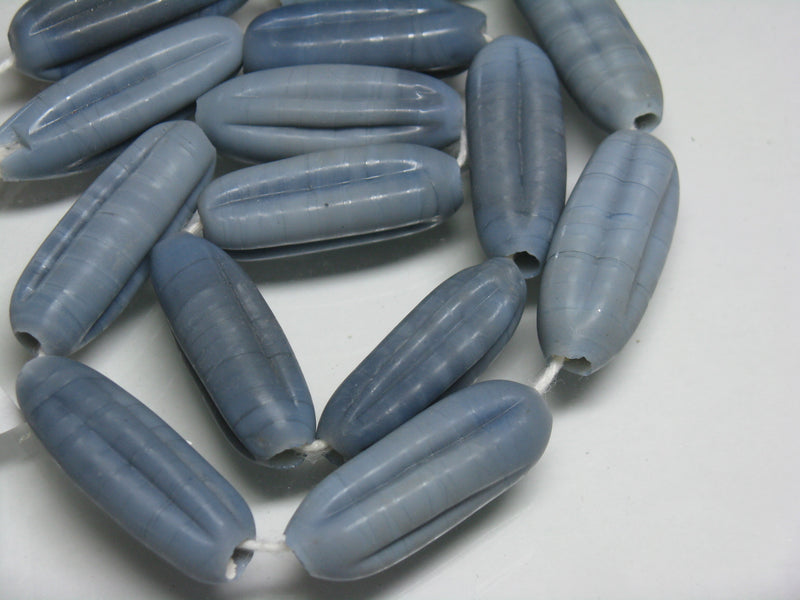 TOKO-BEADS AG099-12N Glass bead(Strand) 12~13mm AG099-12N 大型ナツメ型ビーズ（連） 12~13mm Asian bead & African bead  Handmade,Lampeork,bead,asia,india,ethnic,parts,accessory,beads とんぼ玉,ビーズ,トンボ玉,アジア,インド,エスニック,手作り,パーツ,アクセサリー