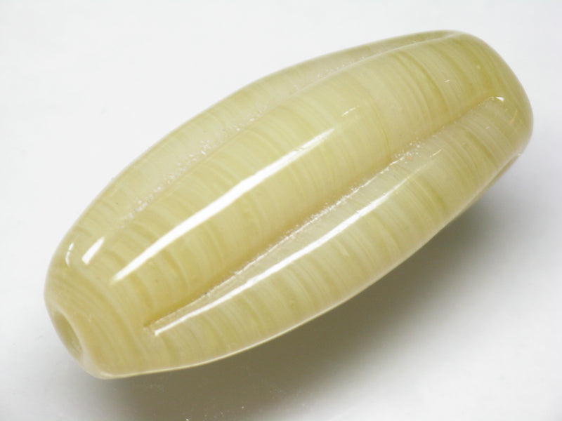 TOKO-BEADS AG099-17S Glass bead 15~16mm AG099-17S 大型ナツメ型ビーズ 15~16mm Asian bead & African bead  Handmade,Lampeork,bead,asia,india,ethnic,parts,accessory,beads とんぼ玉,ビーズ,トンボ玉,アジア,インド,エスニック,手作り,パーツ,アクセサリー