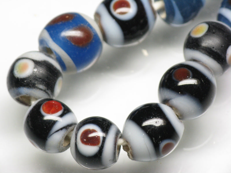 TOKO-BEADS AG106-24N Glass bead (strand) 8.5~10mm AG106-24N とんぼ玉（連/在庫限り） 8.5~10mm Asian bead & African bead  Handmade,Lampeork,bead,asia,india,ethnic,parts,accessory,beads とんぼ玉,ビーズ,トンボ玉,アジア,インド,エスニック,手作り,パーツ,アクセサリー