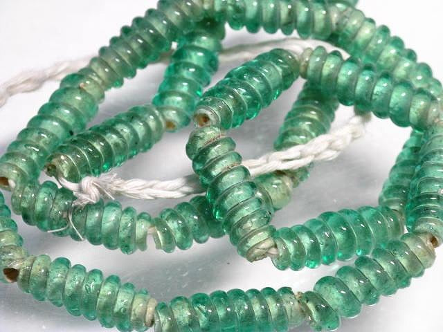 TOKO-BEADS AG134-05N Glass bead (strand) 7.5mm AG134-05N トゥイストビーズ（連） 7.5mm Asian bead & African bead  Handmade,Lampeork,bead,asia,india,ethnic,parts,accessory,beads とんぼ玉,ビーズ,トンボ玉,アジア,インド,エスニック,手作り,パーツ,アクセサリー