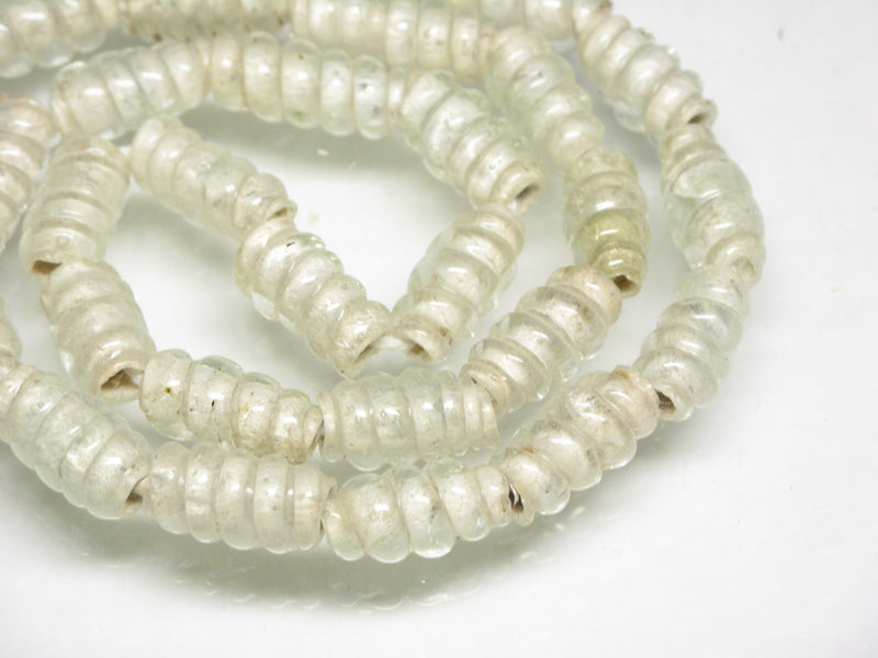TOKO-BEADS AG134-33N Glass bead (strand) 7mm AG134-33N トゥイストビーズ（連） 7mm Asian bead & African bead  Handmade,Lampeork,bead,asia,india,ethnic,parts,accessory,beads とんぼ玉,ビーズ,トンボ玉,アジア,インド,エスニック,手作り,パーツ,アクセサリー