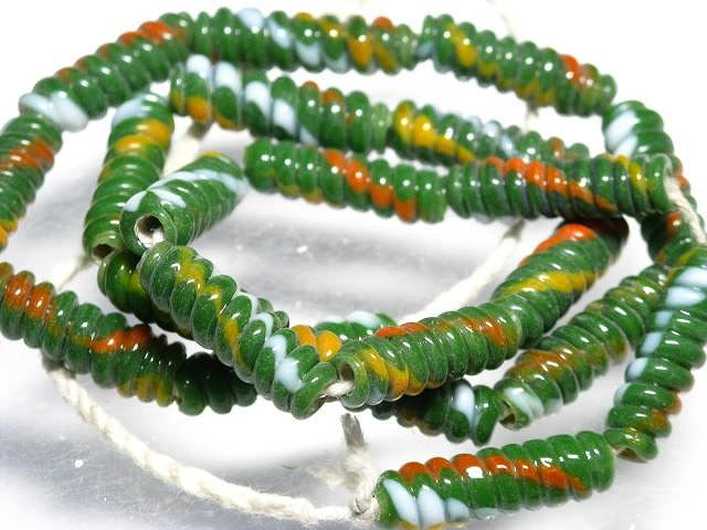 TOKO-BEADS AG135-05N Glass bead (strand) 7.5mm AG135-05N トゥイストビーズ（連） 7.5mm Asian bead & African bead  Handmade,Lampeork,bead,asia,india,ethnic,parts,accessory,beads とんぼ玉,ビーズ,トンボ玉,アジア,インド,エスニック,手作り,パーツ,アクセサリー