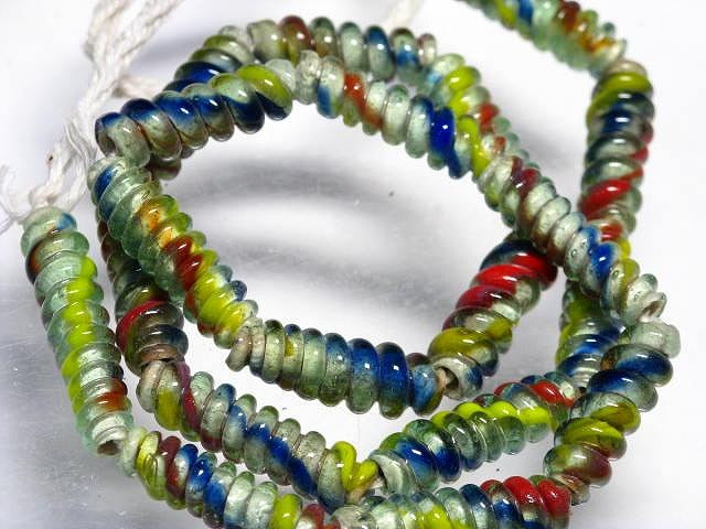 TOKO-BEADS AG135-06N Glass bead (strand) 7mm AG135-06N トゥイストビーズ（連） 7mm Asian bead & African bead  Handmade,Lampeork,bead,asia,india,ethnic,parts,accessory,beads とんぼ玉,ビーズ,トンボ玉,アジア,インド,エスニック,手作り,パーツ,アクセサリー