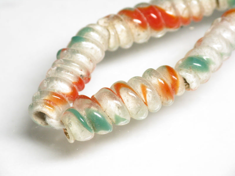 TOKO-BEADS AG135-20N Glass bead (strand) 6~8.5mm AG135-20N トゥイストビーズ（連） 6~8.5mm Asian bead & African bead  Handmade,Lampeork,bead,asia,india,ethnic,parts,accessory,beads とんぼ玉,ビーズ,トンボ玉,アジア,インド,エスニック,手作り,パーツ,アクセサリー