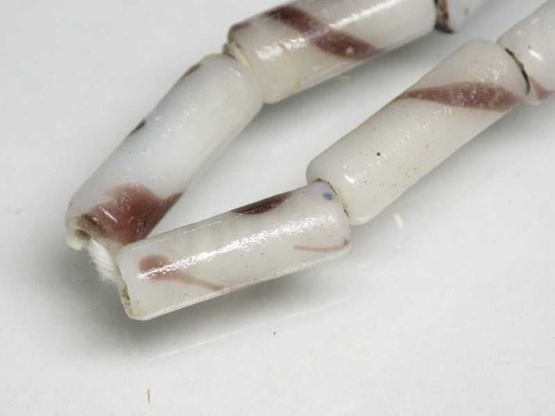 TOKO-BEADS AG137-04N Glass bead (Strand) 5~5.5mm AG137-04N チューブ型ジャワとんぼ玉（連） 5~5.5mm Asian bead & African bead  Handmade,Lampeork,bead,asia,india,ethnic,parts,accessory,beads とんぼ玉,ビーズ,トンボ玉,アジア,インド,エスニック,手作り,パーツ,アクセサリー