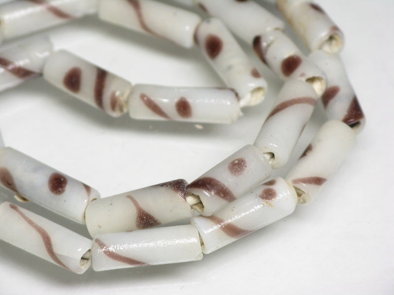 TOKO-BEADS AG137-04N Glass bead (Strand) 5~5.5mm AG137-04N チューブ型ジャワとんぼ玉（連） 5~5.5mm Asian bead & African bead  Handmade,Lampeork,bead,asia,india,ethnic,parts,accessory,beads とんぼ玉,ビーズ,トンボ玉,アジア,インド,エスニック,手作り,パーツ,アクセサリー