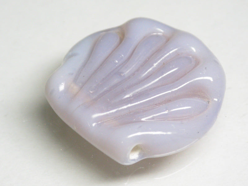 TOKO-BEADS AG152-53 01-118 Glass charm (Scallop) 23~24mm AG152-53 ガラスチャーム(ほたて) 23~24mm Asian bead & African bead  Handmade,Lampeork,bead,asia,india,ethnic,parts,accessory,beads とんぼ玉,ビーズ,トンボ玉,アジア,インド,エスニック,手作り,パーツ,アクセサリー