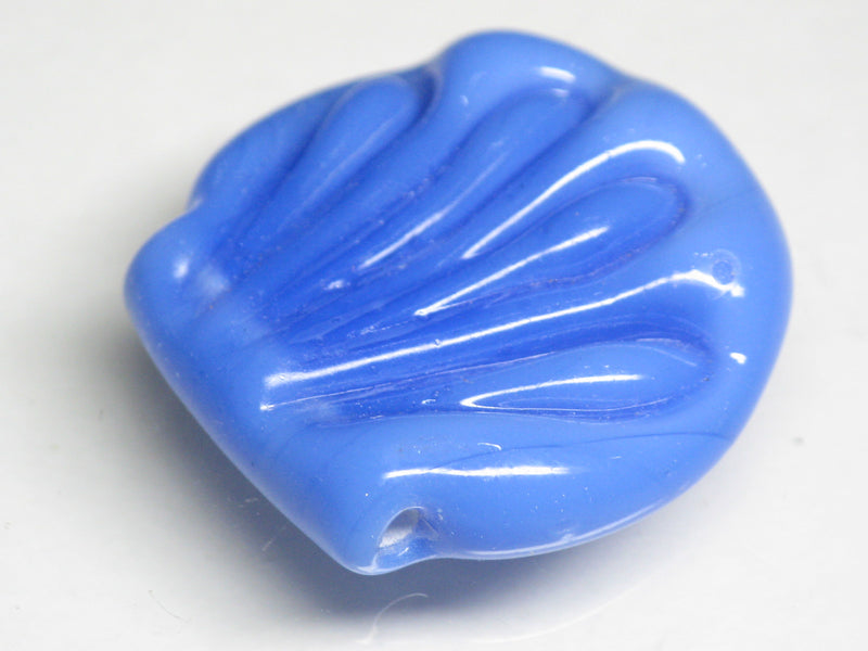 TOKO-BEADS AG152-57 01-118 Glass charm (Scallop) 23~24mm AG152-57 ガラスチャーム(ほたて) 23~24mm Asian bead & African bead  Handmade,Lampeork,bead,asia,india,ethnic,parts,accessory,beads とんぼ玉,ビーズ,トンボ玉,アジア,インド,エスニック,手作り,パーツ,アクセサリー