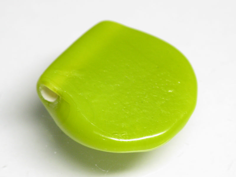 TOKO-BEADS AG152-66 01-118 Glass charm (Scallop) 20~21mm AG152-66 ガラスチャーム(ほたて) 20~21mm Asian bead & African bead  Handmade,Lampeork,bead,asia,india,ethnic,parts,accessory,beads とんぼ玉,ビーズ,トンボ玉,アジア,インド,エスニック,手作り,パーツ,アクセサリー