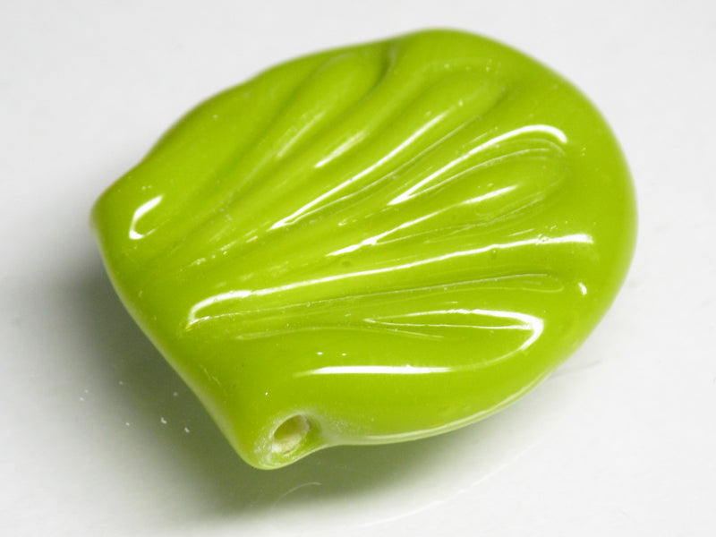 TOKO-BEADS AG152-67 01-118 Glass charm (Scallop) 20~22mm AG152-67 ガラスチャーム(ほたて) 20~22mm Asian bead & African bead  Handmade,Lampeork,bead,asia,india,ethnic,parts,accessory,beads とんぼ玉,ビーズ,トンボ玉,アジア,インド,エスニック,手作り,パーツ,アクセサリー