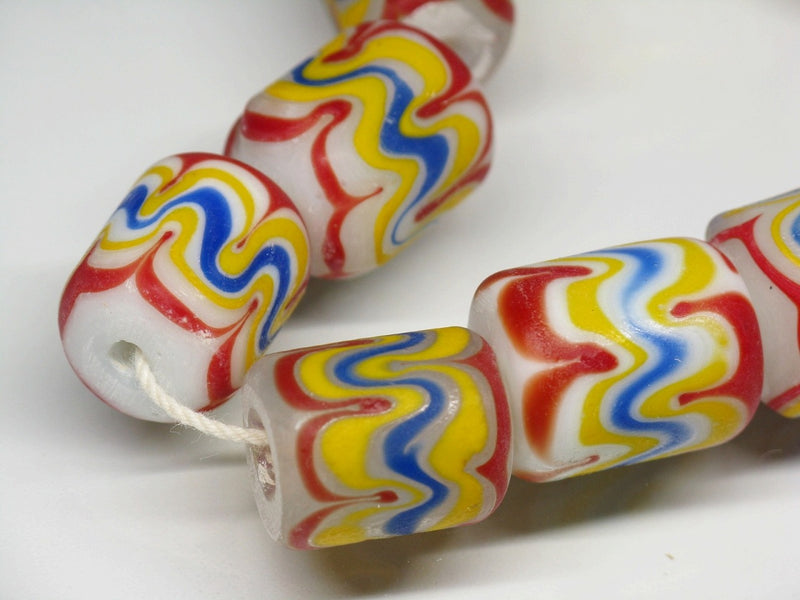 TOKO-BEADS AG556-03N Glass bead (Strand) 14mm AG556-03N とんぼ玉（連） 14mm Asian bead & African bead  Handmade,Lampeork,bead,asia,india,ethnic,parts,accessory,beads とんぼ玉,ビーズ,トンボ玉,アジア,インド,エスニック,手作り,パーツ,アクセサリー