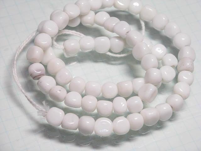 TOKO-BEADS AG613N-01 Glass bead (strand) 6~7mm AG613N-01 三角とんぼ玉（連） 6~7mm Asian bead & African bead  Handmade,Lampeork,bead,asia,india,ethnic,parts,accessory,beads とんぼ玉,ビーズ,トンボ玉,アジア,インド,エスニック,手作り,パーツ,アクセサリー