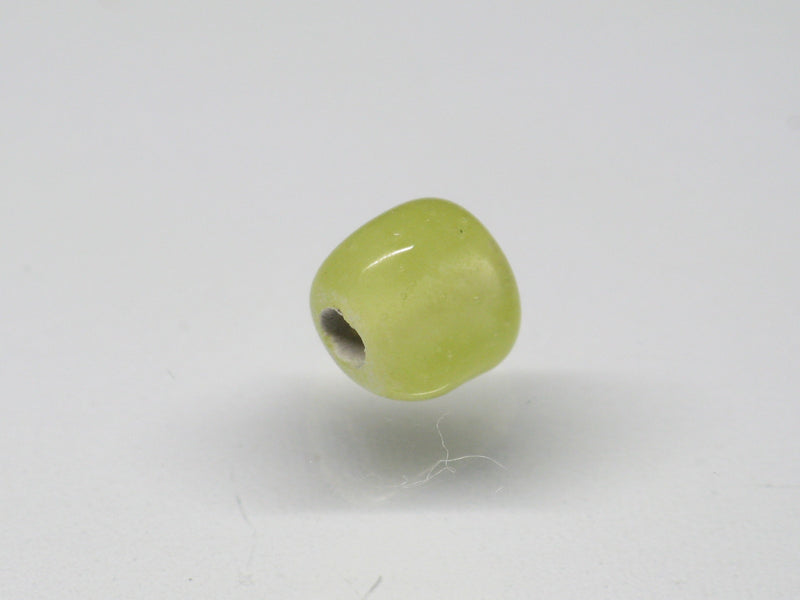 TOKO-BEADS AG613-38S Glass bead 6~7mm AG613-38S 三角とんぼ玉 6~7mm Asian bead & African bead  Handmade,Lampeork,bead,asia,india,ethnic,parts,accessory,beads とんぼ玉,ビーズ,トンボ玉,アジア,インド,エスニック,手作り,パーツ,アクセサリー