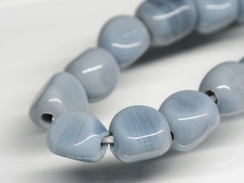 TOKO-BEADS AG613N-21 Glass bead (strand) 6~7mm AG613N-21 三角とんぼ玉（連） 6~7mm Asian bead & African bead  Handmade,Lampeork,bead,asia,india,ethnic,parts,accessory,beads とんぼ玉,ビーズ,トンボ玉,アジア,インド,エスニック,手作り,パーツ,アクセサリー