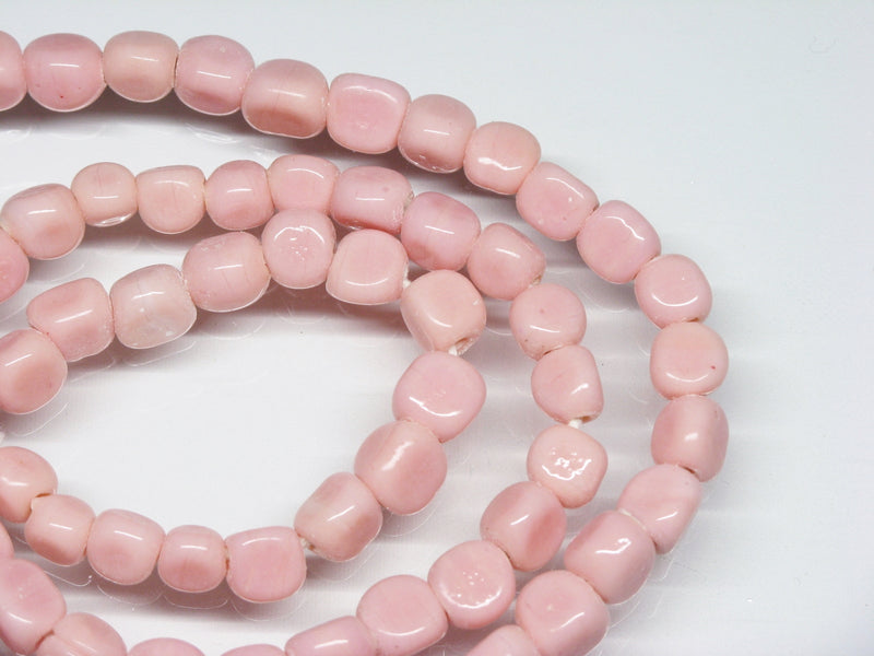TOKO-BEADS AG613N-34 Glass bead (strand) 5~7mm AG613N-34 三角とんぼ玉（連） 5~7mm Asian bead & African bead  Handmade,Lampeork,bead,asia,india,ethnic,parts,accessory,beads とんぼ玉,ビーズ,トンボ玉,アジア,インド,エスニック,手作り,パーツ,アクセサリー