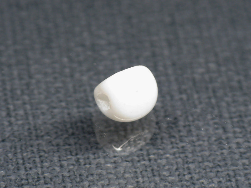 TOKO-BEADS AG613-94S Glass bead 5.5~6mm AG613-94S 微小三角とんぼ玉 5.5~6mm Asian bead & African bead  Handmade,Lampeork,bead,asia,india,ethnic,parts,accessory,beads とんぼ玉,ビーズ,トンボ玉,アジア,インド,エスニック,手作り,パーツ,アクセサリー