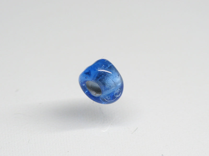 TOKO-BEADS AG613-99S Glass bead 5~6mm AG613-99S 微小三角とんぼ玉 5~6mm Asian bead & African bead  Handmade,Lampeork,bead,asia,india,ethnic,parts,accessory,beads とんぼ玉,ビーズ,トンボ玉,アジア,インド,エスニック,手作り,パーツ,アクセサリー