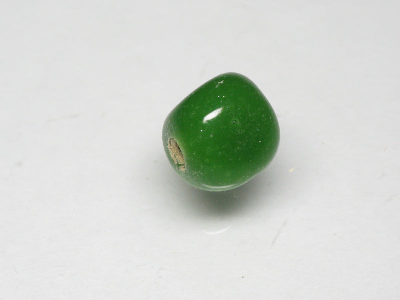 TOKO-BEADS AG614-07S Glass bead 7~8mm AG614-07S 三角とんぼ玉 7~8mm Asian bead & African bead  Handmade,Lampeork,bead,asia,india,ethnic,parts,accessory,beads とんぼ玉,ビーズ,トンボ玉,アジア,インド,エスニック,手作り,パーツ,アクセサリー