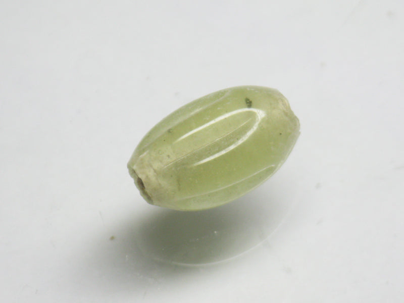 TOKO-BEADS AG692 Glass bead 8mm AG692 ナツメ型ビーズ 8mm Asian bead & African bead  Handmade,Lampeork,bead,asia,india,ethnic,parts,accessory,beads とんぼ玉,ビーズ,トンボ玉,アジア,インド,エスニック,手作り,パーツ,アクセサリー