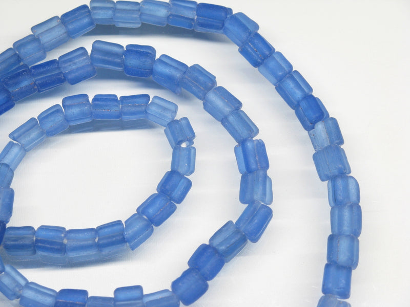 TOKO-BEADS AG878N-29 Glass bead (strand) 4~7mm AG878N-29 角型単色ビーズ（連） 4~7mm Asian bead & African bead  Handmade,Lampeork,bead,asia,india,ethnic,parts,accessory,beads とんぼ玉,ビーズ,トンボ玉,アジア,インド,エスニック,手作り,パーツ,アクセサリー