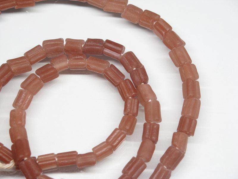 TOKO-BEADS AG878N-31 Glass bead (strand) 4~7mm AG878N-31 角型単色ビーズ（連） 4~7mm Asian bead & African bead  Handmade,Lampeork,bead,asia,india,ethnic,parts,accessory,beads とんぼ玉,ビーズ,トンボ玉,アジア,インド,エスニック,手作り,パーツ,アクセサリー