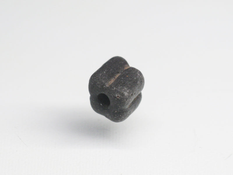 TOKO-BEADS AG878-35 Glass bead 4~7mm AG878-35 角型単色ビーズ 4~7mm Asian bead & African bead  Handmade,Lampeork,bead,asia,india,ethnic,parts,accessory,beads とんぼ玉,ビーズ,トンボ玉,アジア,インド,エスニック,手作り,パーツ,アクセサリー